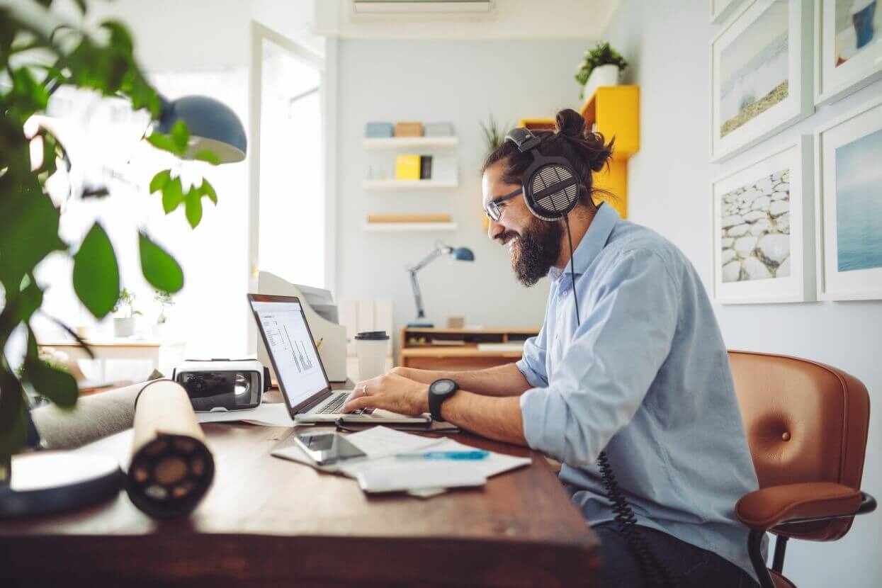 Support centre team members provide customer service over the phone